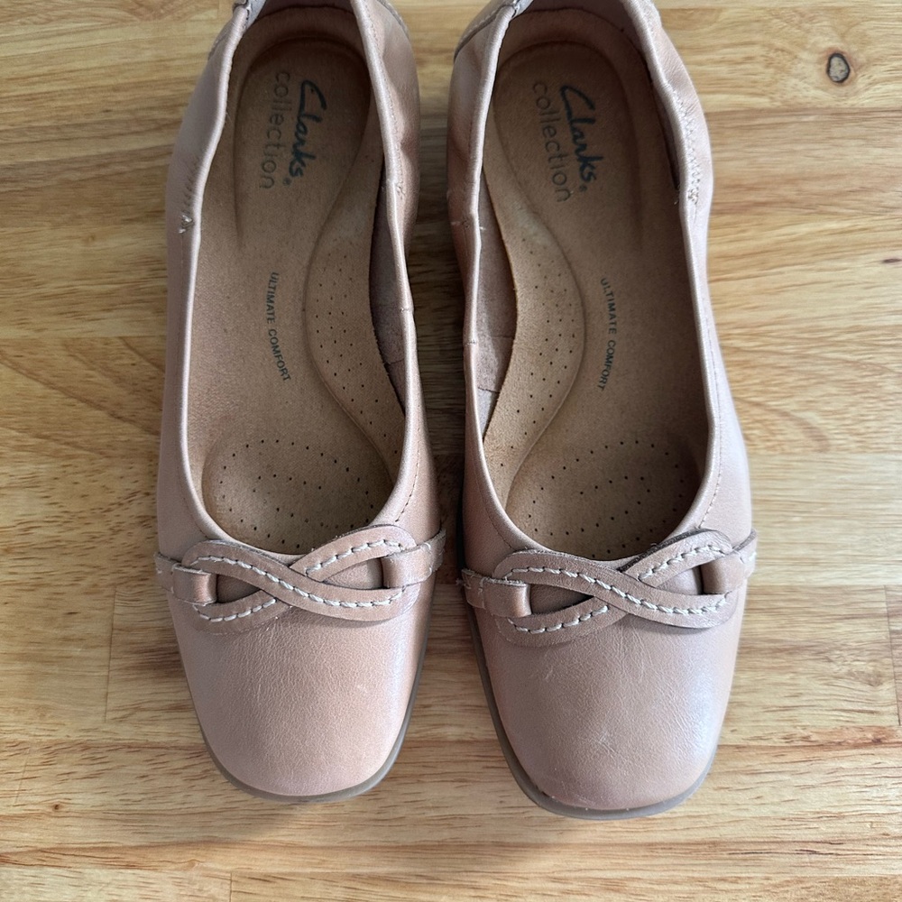 Clarks Blush Leather Slip-On Flats with Braided Bow